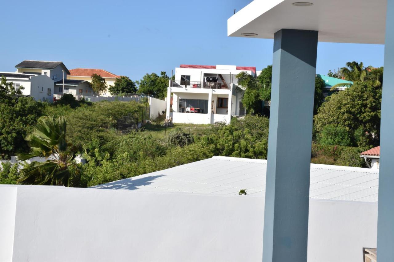 Cg Apartment - Flamboyan Willemstad Eksteriør bilde
